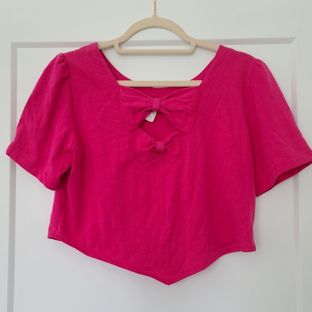 Vintage hot pink  80s crop top brand signal - barbie pink